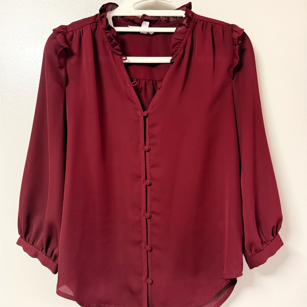 LC Lauren Conrad Maroon Ruffle Blouse